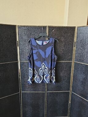 Sleeveless Blue Patterned Women's Top